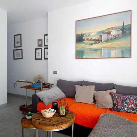 La Perla, Cristianos Appartement