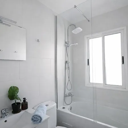 Apartament La Perla, Cristianos