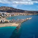 La Perla, Cristianos Daire *
